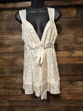 Lu Lu Lame’ Ivory Lace Tunic Top / Mini Dress